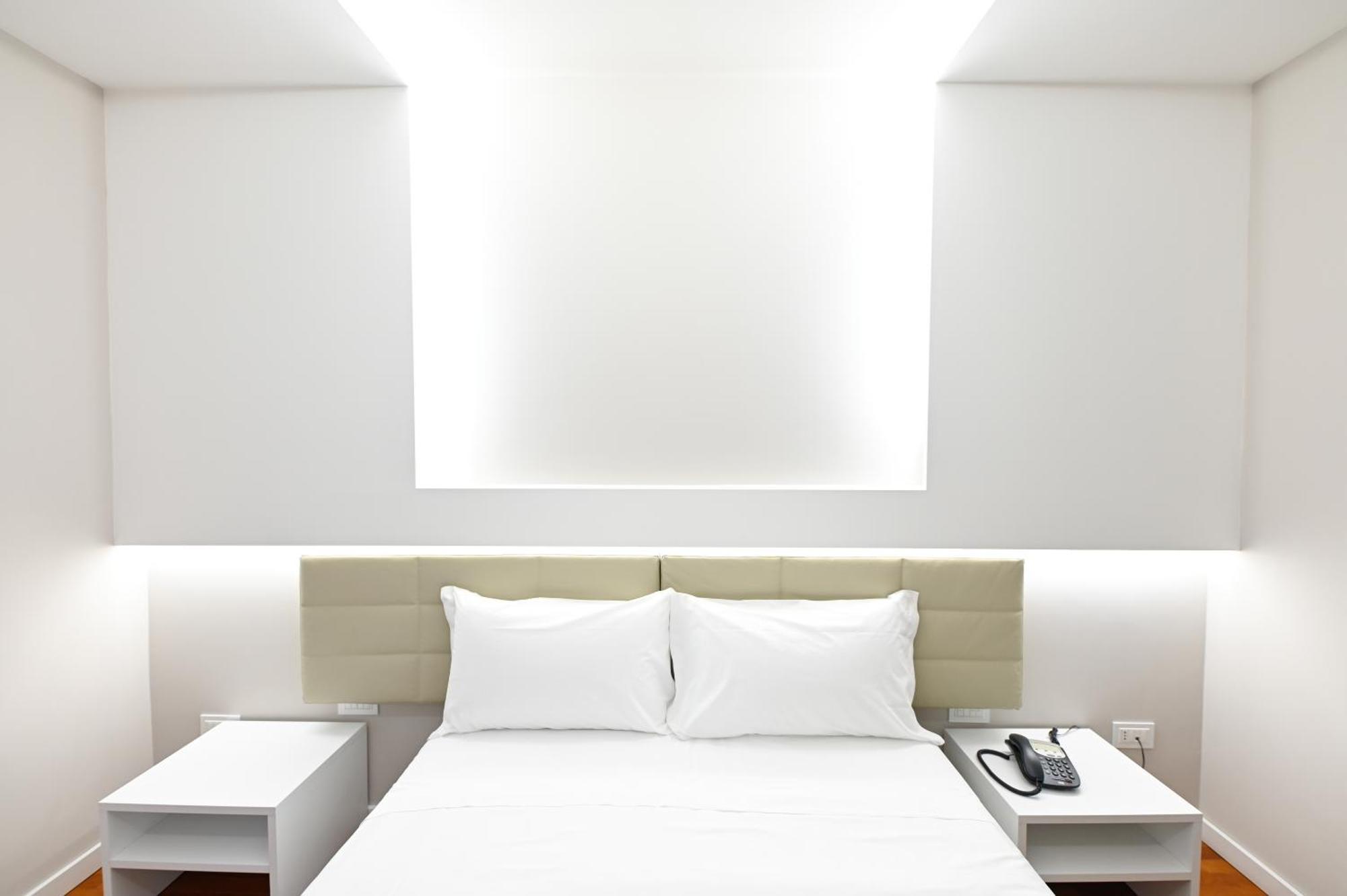 Hotel Hypnos San Giorgio del Sannio Bagian luar foto